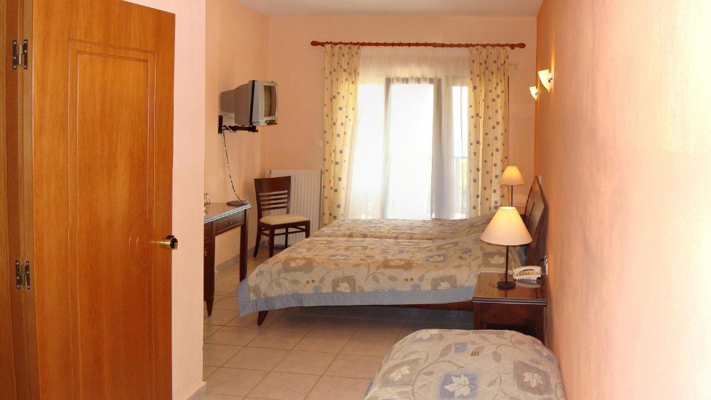 Gialaki Hotel Пиргадикия Стая снимка